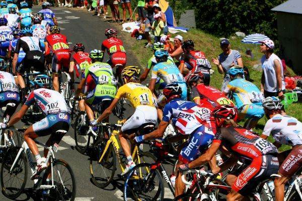 Turul Franţei: Slovenul Tadej Pogacar a câştigat etapa a zecea